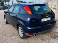 Usata Ford Focus 2001 Blu Berlina