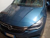 Usata Opel Astra 101 CV (74 kW) 2017 Blu Berlina