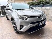 usata Toyota RAV4 2.0 diesel 143 cv