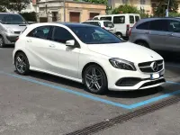 Usata Mercedes A180 Premium 109 CV (80 kW) 2017 Berlina