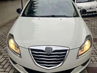 Usata Lancia Delta Silver 120 CV (88 kW) 2012 Bianco Utilitaria