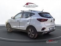 Usata MG ZS Comfort 106 CV (77 kW) 2024 Bianco SUV