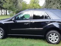 Usata Mercedes ML320 224 CV (164 kW) 2010 Nero SUV