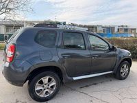 Usata Dacia Duster Ambiance 109 CV (80 kW) 2016 Nero SUV