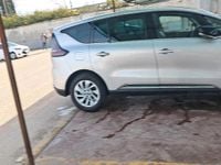 Usata Renault Espace 160 CV (117 kW) 2016 Grigio SUV