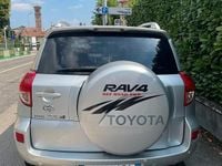Usata Toyota RAV4 128 CV (94 kW) 2008 SUV