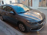 Usata Fiat Tipo 120 CV (88 kW) 2017 Grigio Station wagon