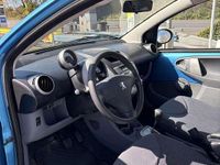 Occasion Peugeot 107 68 ch (50 kW) 2005 Bleue Citadine