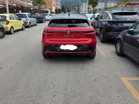 Usata Renault 5 E-Tech 161 kW (220 CV) 2022 Rosso Coupé