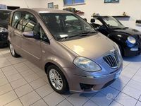 Usata Lancia Musa 77 CV (56 kW) 2009 Marrone Monovolume