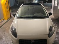 Usata Fiat Punto 90 CV (66 kW) 2009 Bianco Utilitaria