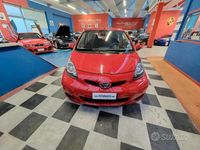 Usata Toyota Aygo 756 CV (556 kW) 2010 Rosso Utilitaria