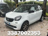Usata Smart ForFour 70 CV (51 kW) 2016 Bianco Utilitaria