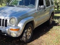 Usata Jeep Cherokee 143 CV (105 kW) 2004 Grigio SUV