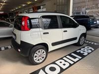 Usata Fiat Panda 4x4 Pop 86 CV (63 kW) 2020 Bianco Utilitaria