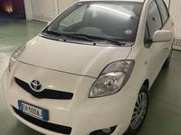 usata Toyota Yaris 5p 1.3 dual Sol my10