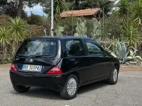 Usata Lancia Ypsilon 60 CV (44 kW) 2000 Nero Utilitaria