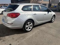 Usata Opel Astra 110 CV (80 kW) 2012 Other Station wagon