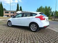 Usata Ford Focus 116 CV (85 kW) 2011 Bianco Berlina