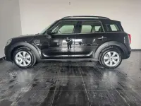 Usata Mini Countryman 116 CV (85 kW) 2020 Midnight black metallizzato SUV