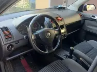 Usata VW Polo Sportline 80 CV (58 kW) 2006 Bluazzurro Utilitaria