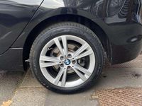 Usata BMW 218 Advantage 140 CV (102 kW) 2020 Nero Station wagon
