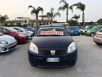 Usata Dacia Sandero 72 CV (52 kW) 2010 Blu Berlina
