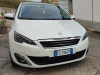 Usata Peugeot 308 120 CV (88 kW) 2015 Bianco Berlina
