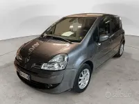 Usata Renault Modus Dynamique 74 CV (54 kW) 2009 Grigio Monovolume