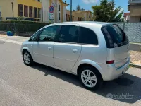Usata Opel Meriva 90 CV (66 kW) 2006 Grigio Monovolume