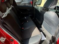 Usata Toyota Yaris 99 CV (72 kW) 2012 Utilitaria