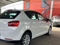 Occasion Seat Ibiza 54 PK (39 kW) 2010 Wit Sedan
