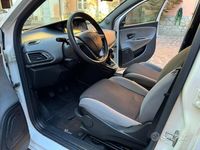 Usata Lancia Ypsilon 69 CV (50 kW) 2014 Utilitaria