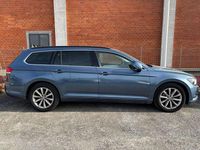 Usata VW Passat 120 CV (88 kW) 2017 Blu/azzurro Station wagon