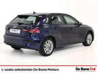 Usata Audi A3 Business 150 CV (110 kW) 2024 Blu navarra met. Berlina