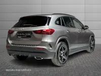 Usata Mercedes GLA200 AMG Line Premium 150 CV (110 kW) 2024 Grigio montagna SUV