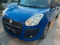 Usata Fiat Doblò 105 CV (77 kW) 2012 Blu Monovolume