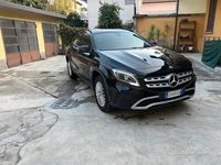 Usata Mercedes GLA180 2019 Nero SUV