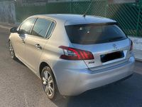 Usata Peugeot 308 Business-Line 100 CV (73 kW) 2015 Grigio Berlina