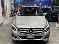 Usata Mercedes B200 Premium 136 CV (100 kW) 2015 Grigio Monovolume