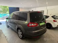 Usata Ford Galaxy 163 CV (119 kW) 2013 Marrone Monovolume