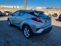 Usata Toyota C-HR Active 98 CV (72 kW) 2019 Argento SUV