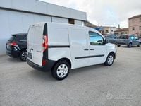 Usata Renault Kangoo 95 CV (69 kW) 2020 Bianco Monovolume