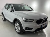 Usata Volvo XC40 Momentum 150 CV (110 kW) 2020 Bianco SUV