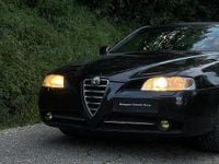 Usata Alfa Romeo 166 Distinctive 241 CV (177 kW) 2004 Nero Berlina