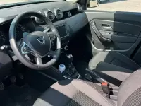Käytetty Dacia Duster 116 HP (85 kW) 2020 Harmaa Katumaasturi