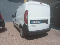 Usata Fiat Doblò 90 CV (66 kW) 2016 Bianco Monovolume