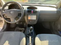 Usata Opel Corsa 60 CV (44 kW) 2004 Grigio Utilitaria