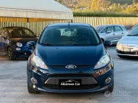 Usado Ford Fiesta Titanium 97 HP (71 kW) 2012 Azul Sedan