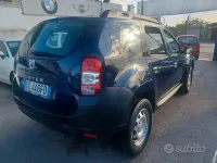 Usata Dacia Duster Ambiance 109 CV (80 kW) 2014 Bluazzurro SUV